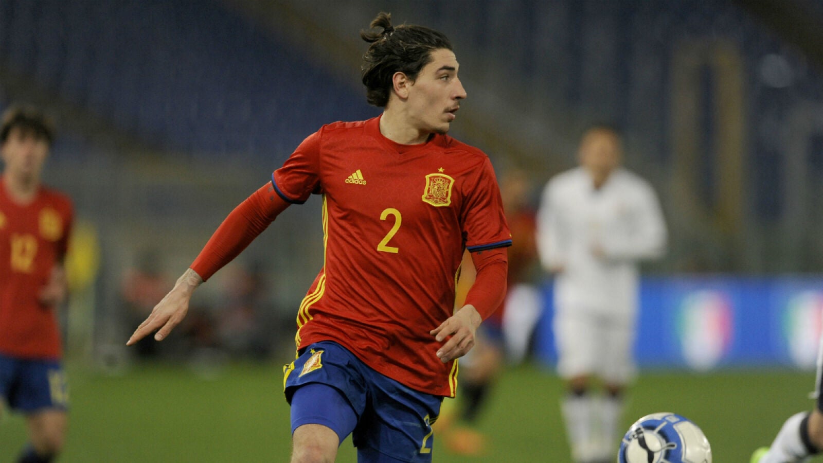 H&eacute;ctor Beller&iacute;n