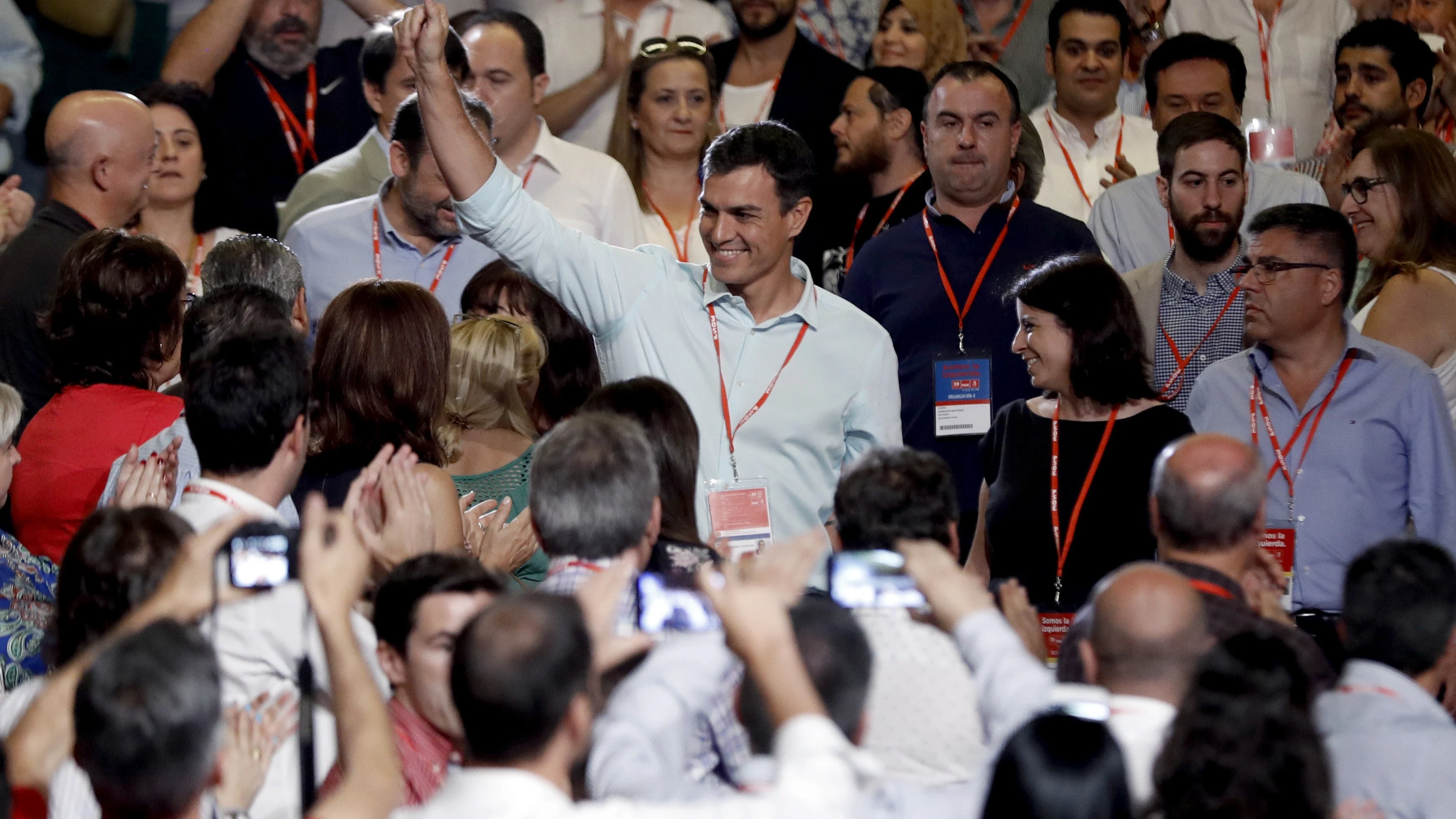 El líder del PSOE, Pedro Sánchez, a su llegada al 39 congreso federal de los socialistas