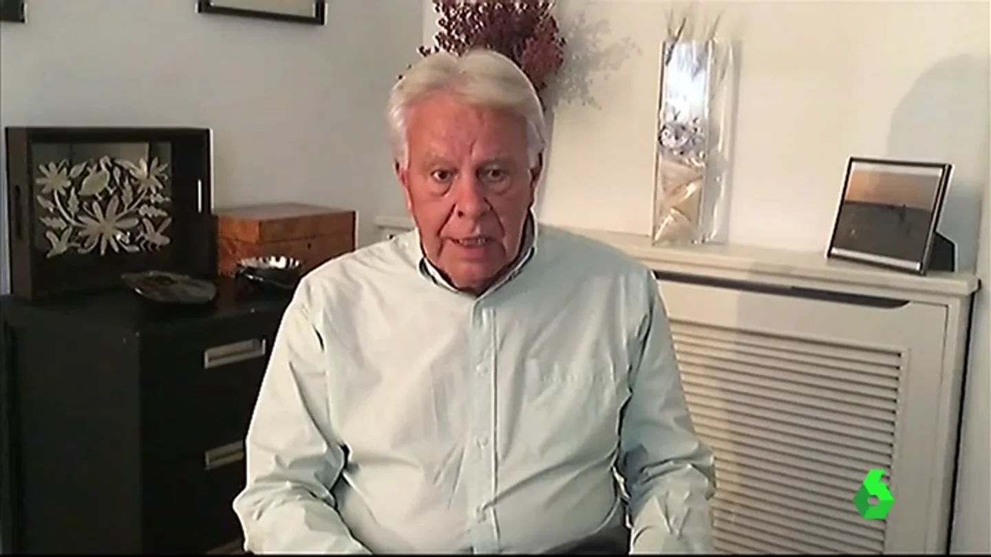 Felipe González, sobre Pedro Sánchez: "Que tenga una estrategia que nos devuelva el carácter de primera fuerza política" Felipe González, sobre Pedro Sánchez: "Que tenga una estrategia que nos devuelva el carácter de primera fuerza política"