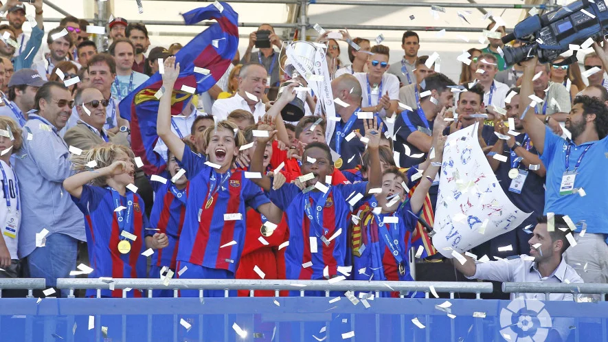 El Barcelona, campeón de LaLiga Promises en Villarreal