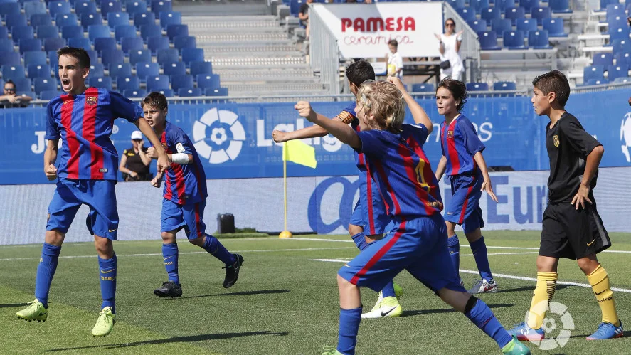 El Barcelona celebra su victoria ante el Atlético de Madrid en LaLiga Promises