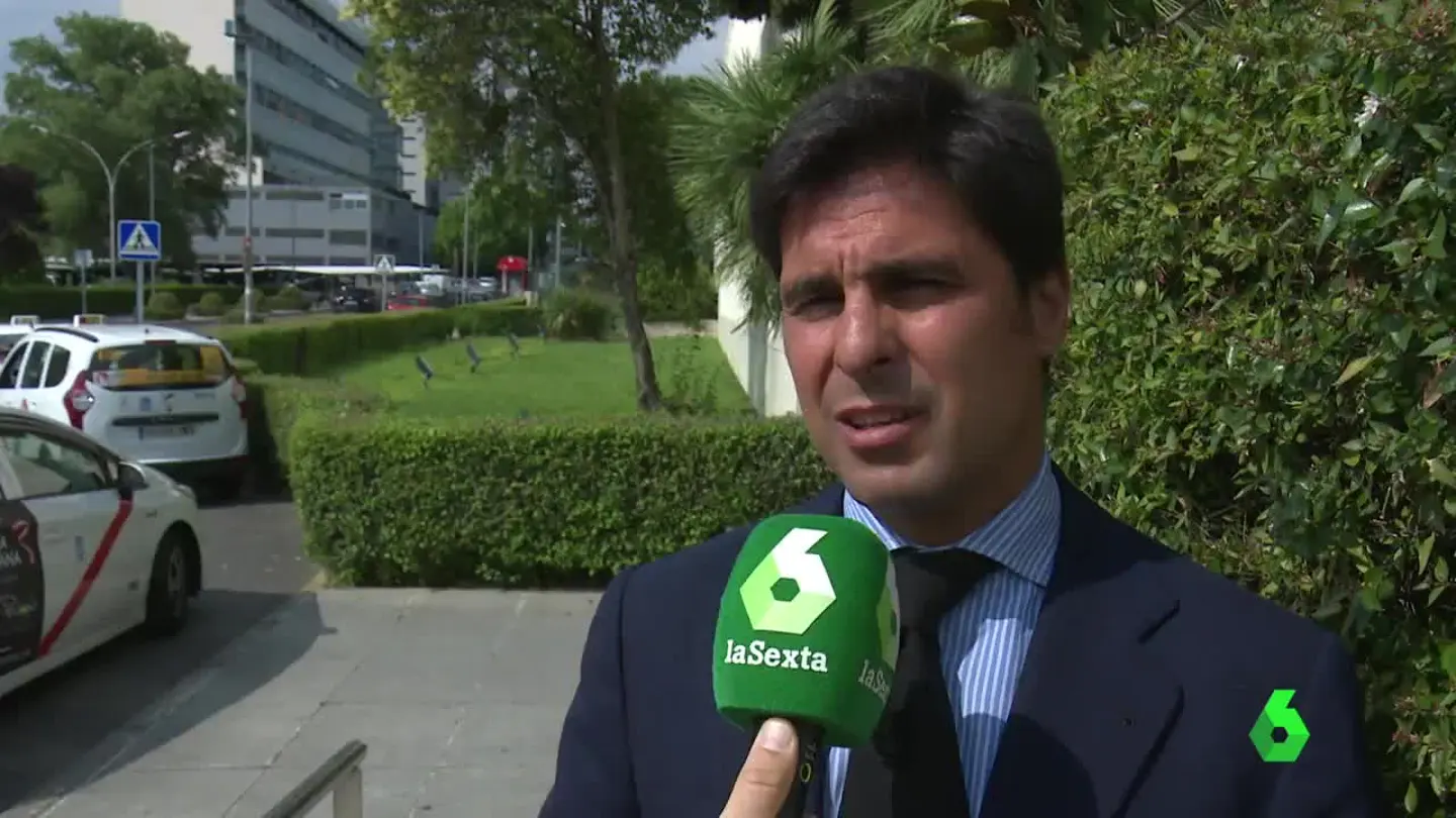 Fran Rivera responde a las cámaras de laSexta Fran Rivera responde a las cámaras de laSexta