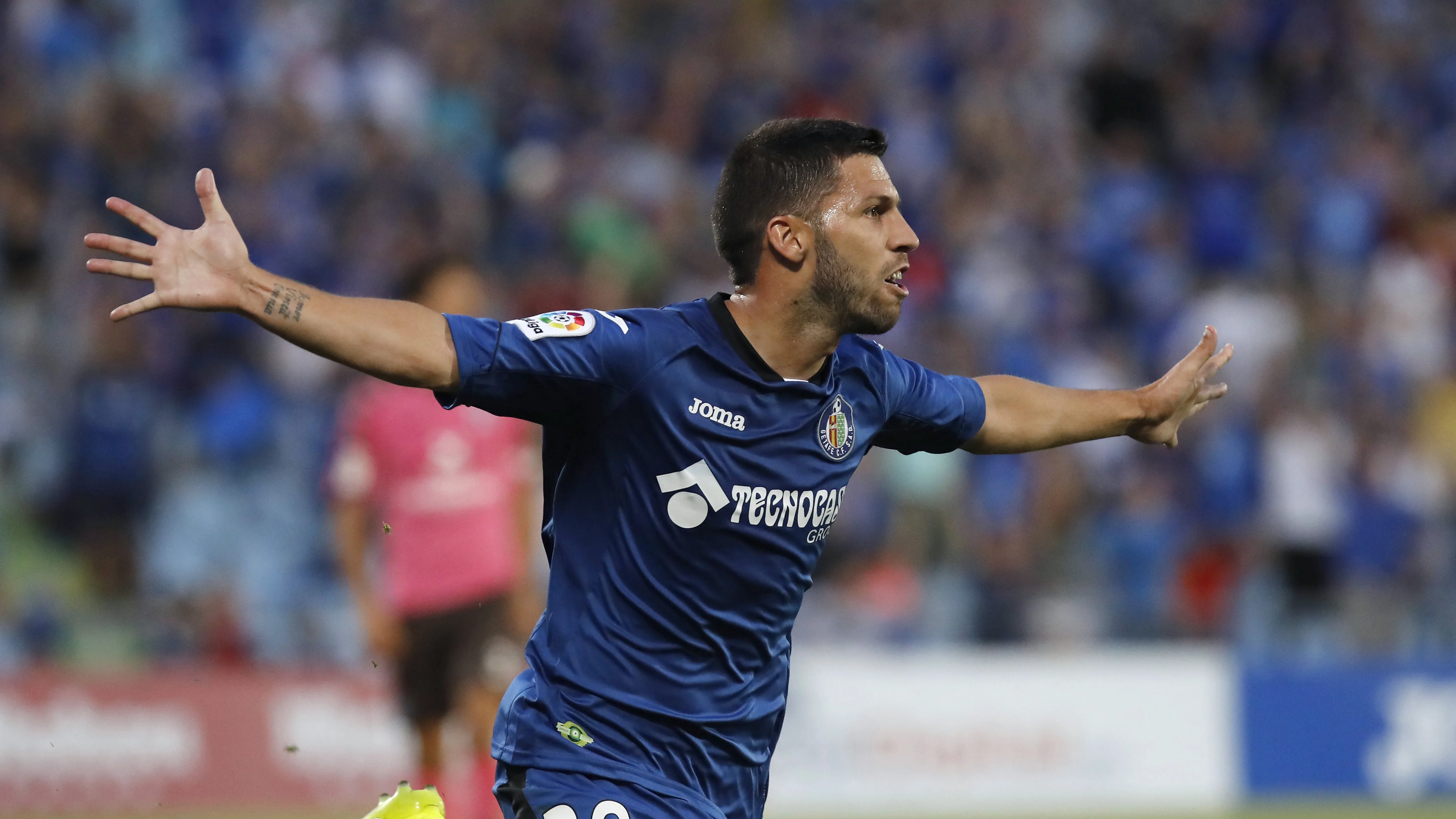 Dani Pacheco celebra un gol ante el Tenerife