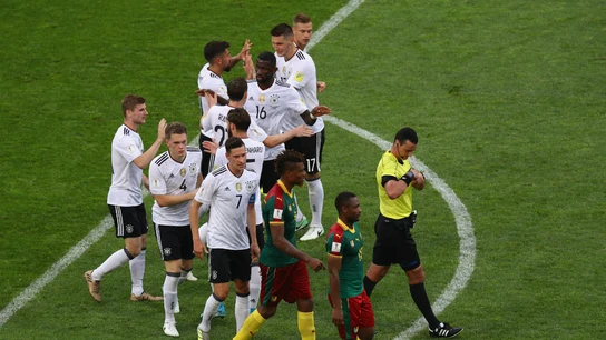 Alemania celebra un gol de Werner ante Camerún Alemania celebra un gol de Werner ante Camerún