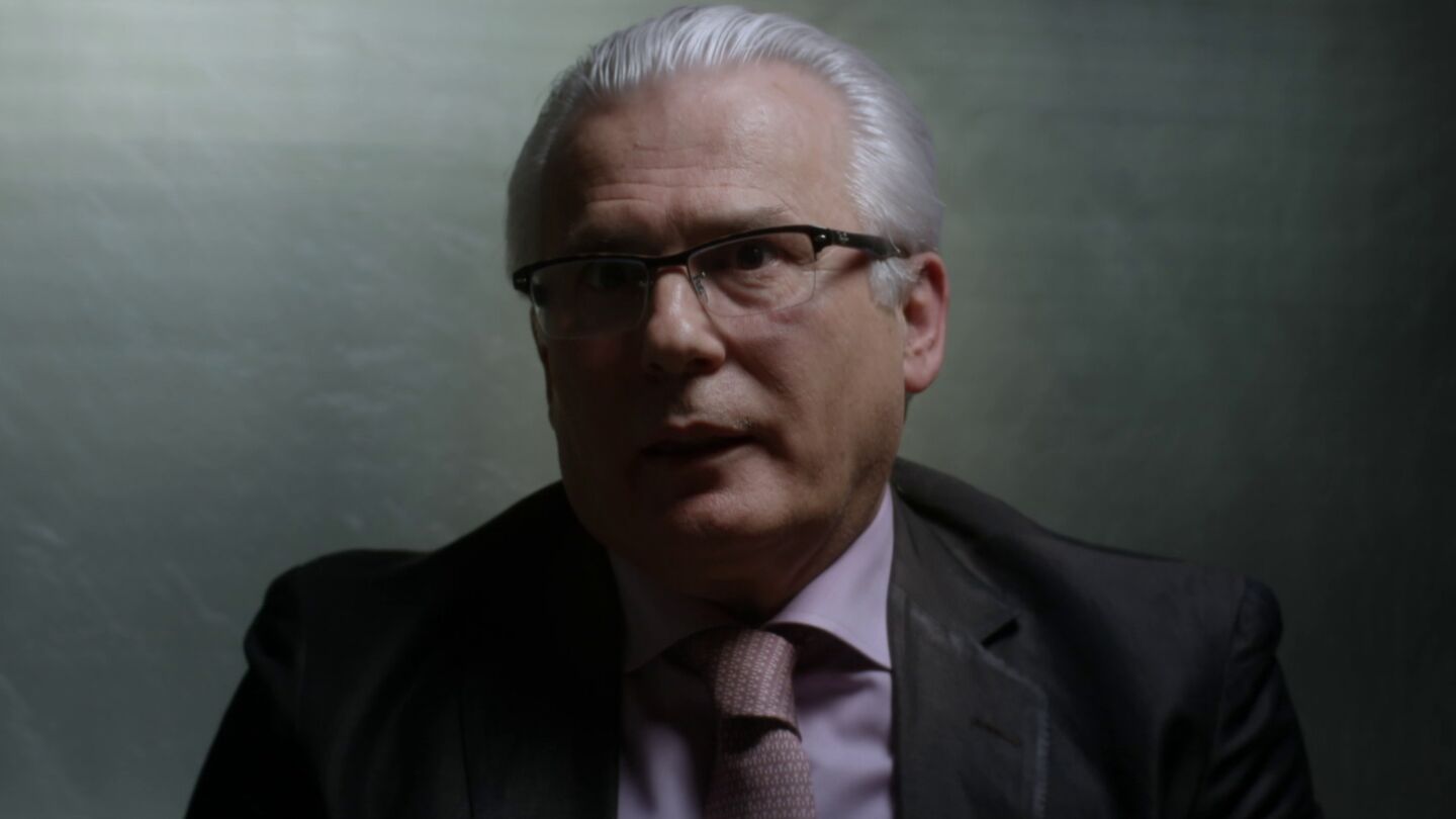 Baltasar Garz&oacute;n, exmagistrado
