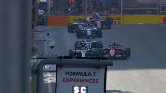 Vettel embiste a Hamilton Vettel embiste a Hamilton