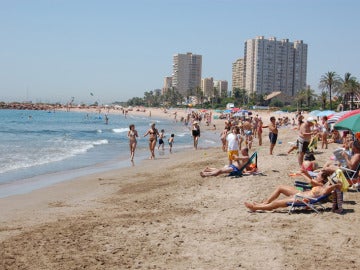 Imagen de la playa de El Puig, en Valencia Imagen de la playa de El Puig, en Valencia