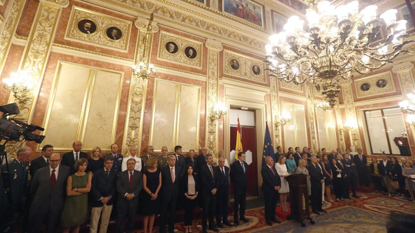 Homenaje a Echeverr&iacute;a en el Congreso