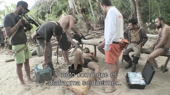 Juan sufre una picadura en La Isla Juan sufre una picadura en La Isla
