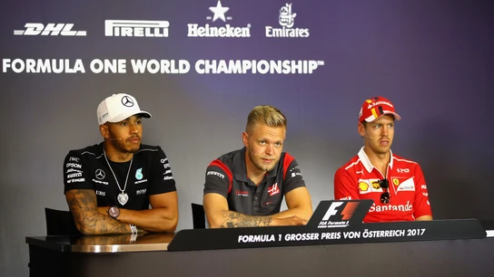 Vettel y Hamilton, en la rueda de prensa en Spielberg Vettel y Hamilton, en la rueda de prensa en Spielberg