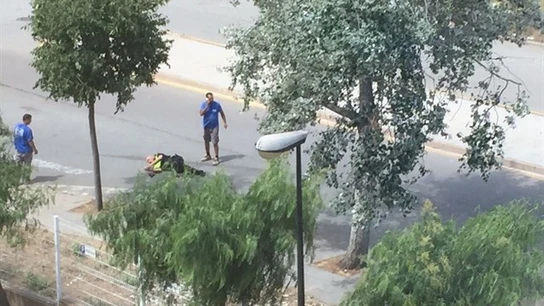 Heridos dos policías en un tiroteo en Gavà Heridos dos policías en un tiroteo en Gavà
