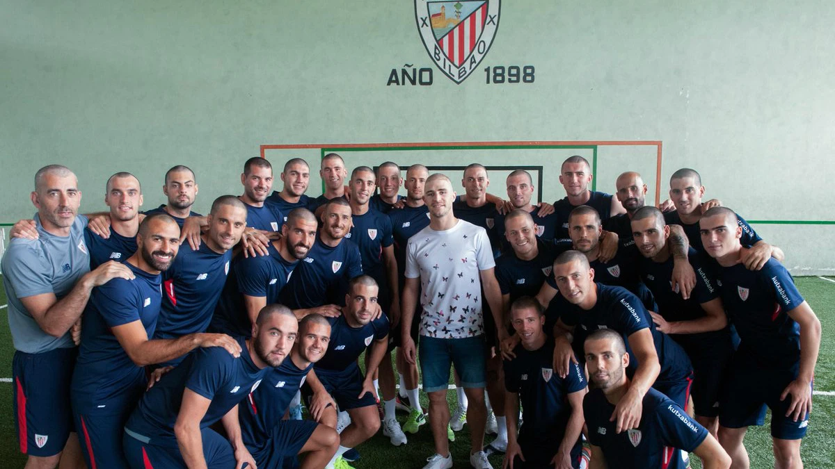 Los jugadores del Athletic, rapados en solidaridad con Yeray