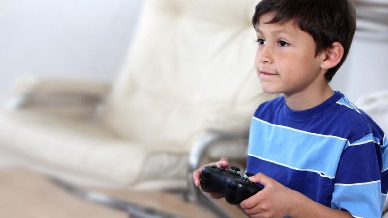 ¿Pueden los videojuegos hacer que los niños sean más inteligentes?