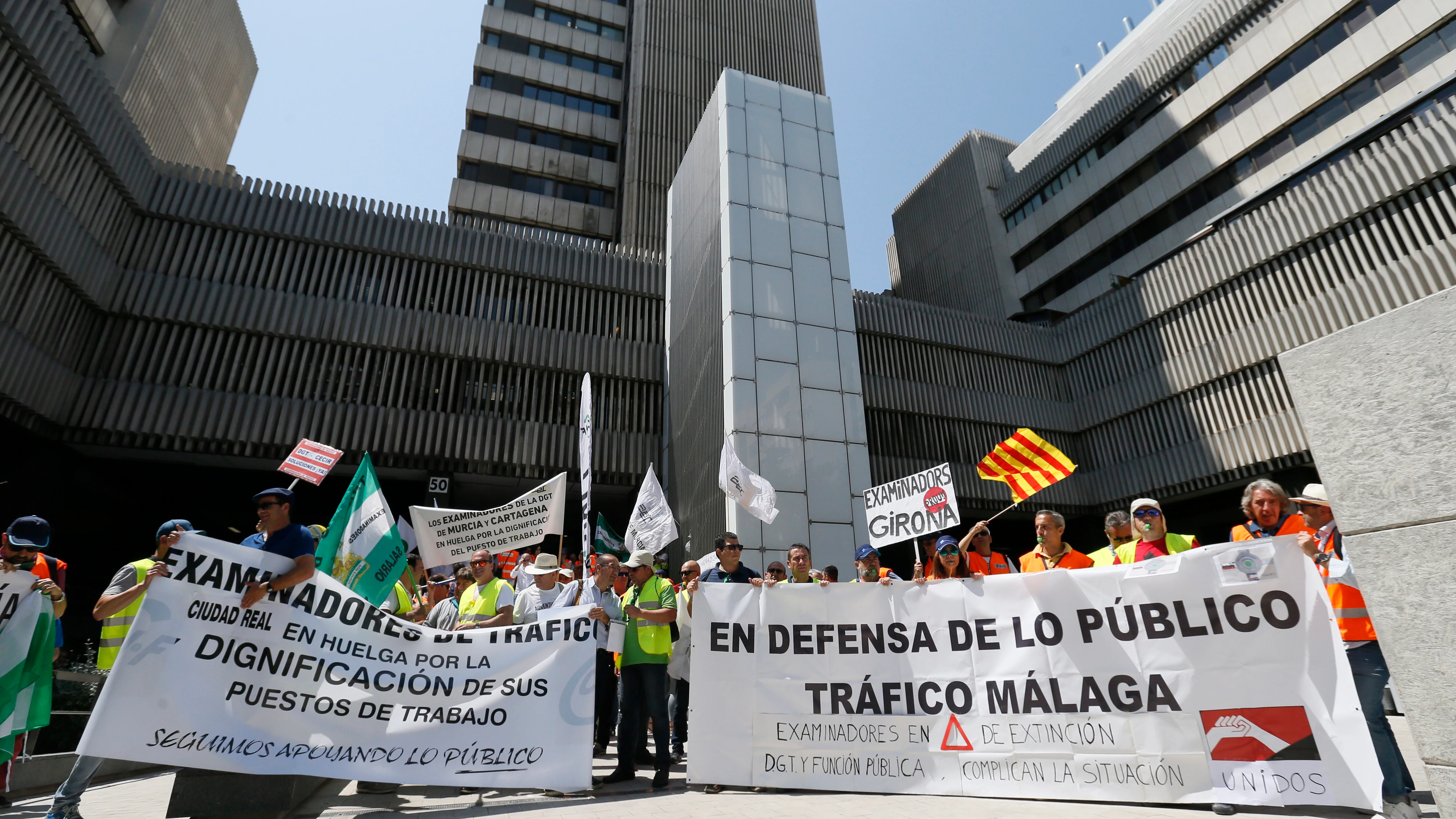 Los examinadores de tráfico preparan una huelga indefinida para septiembre