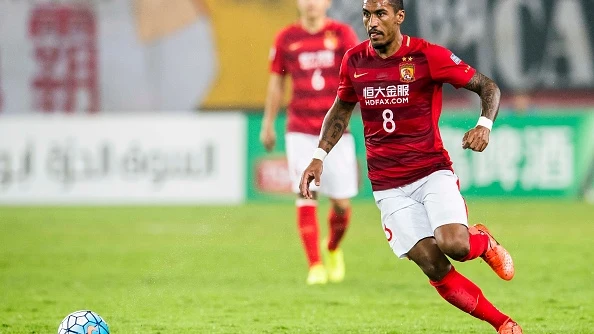 Paulinho, en un partido del Guangzhou