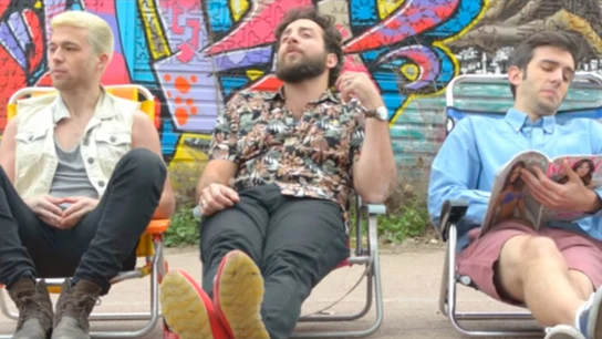 'Cosas de chicos', el corto en el que los hombres se ponen en el papel de las mujeres 'Cosas de chicos', el corto en el que los hombres se ponen en el papel de las mujeres