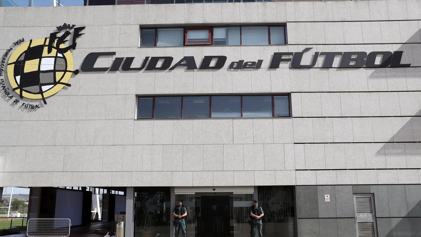 La sede de la Real Federación Española de Fútbol en Las Rozas La sede de la Real Federación Española de Fútbol en Las Rozas
