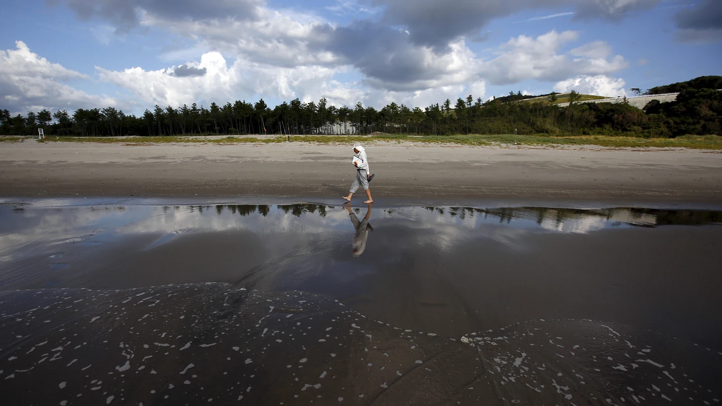 Playa en los alrededores de Fukushima Playa en los alrededores de Fukushima