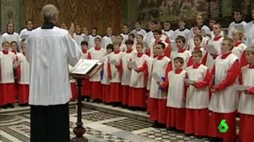 547 niños del coro de Ratisbona, el más famoso de Alemania
