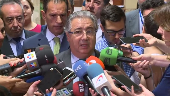 Juan Ignacio Zoido atiende a los medios de comunicación Juan Ignacio Zoido atiende a los medios de comunicación