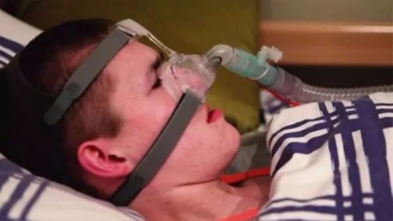 Liam Derbyshire: cómo dormir te puede llevar a la muerte