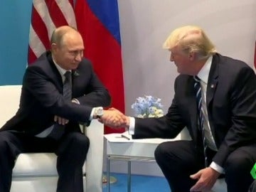 Trump y Putin tienen una segunda reunión en el G20 y lo ocultan a los medios Trump y Putin tienen una segunda reunión en el G20 y lo ocultan a los medios