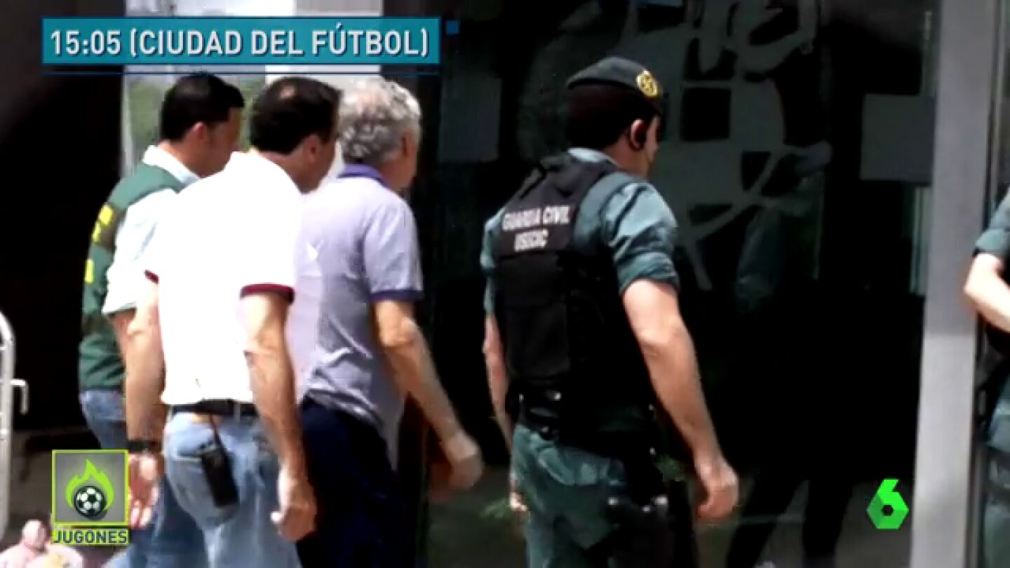 LA CA&Iacute;DA DE VILLAR