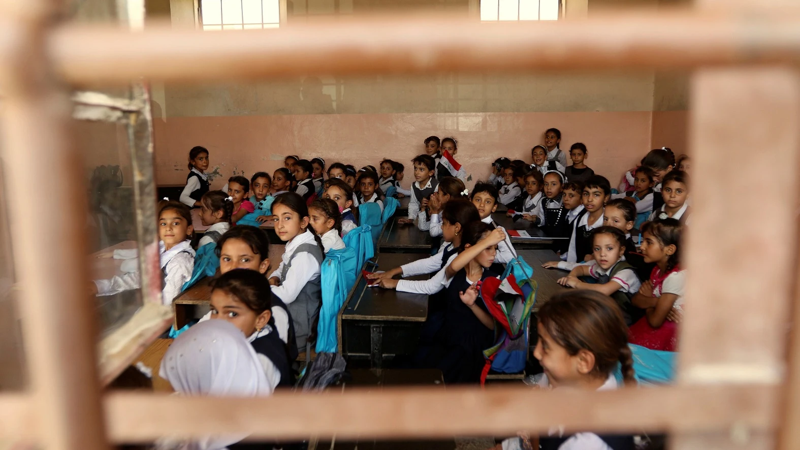 Las niñas de Mosul asisten a clase