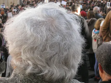 Hombre con canas Hombre con canas