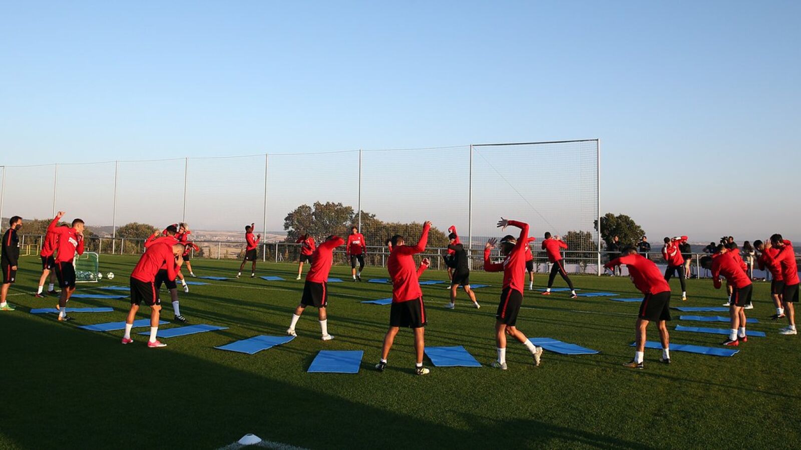 El Atl&eacute;tico, en un entrenamiento