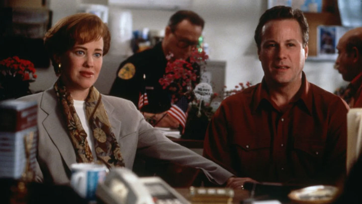 John Heard en la película 'Solo en casa' John Heard en la película 'Solo en casa'