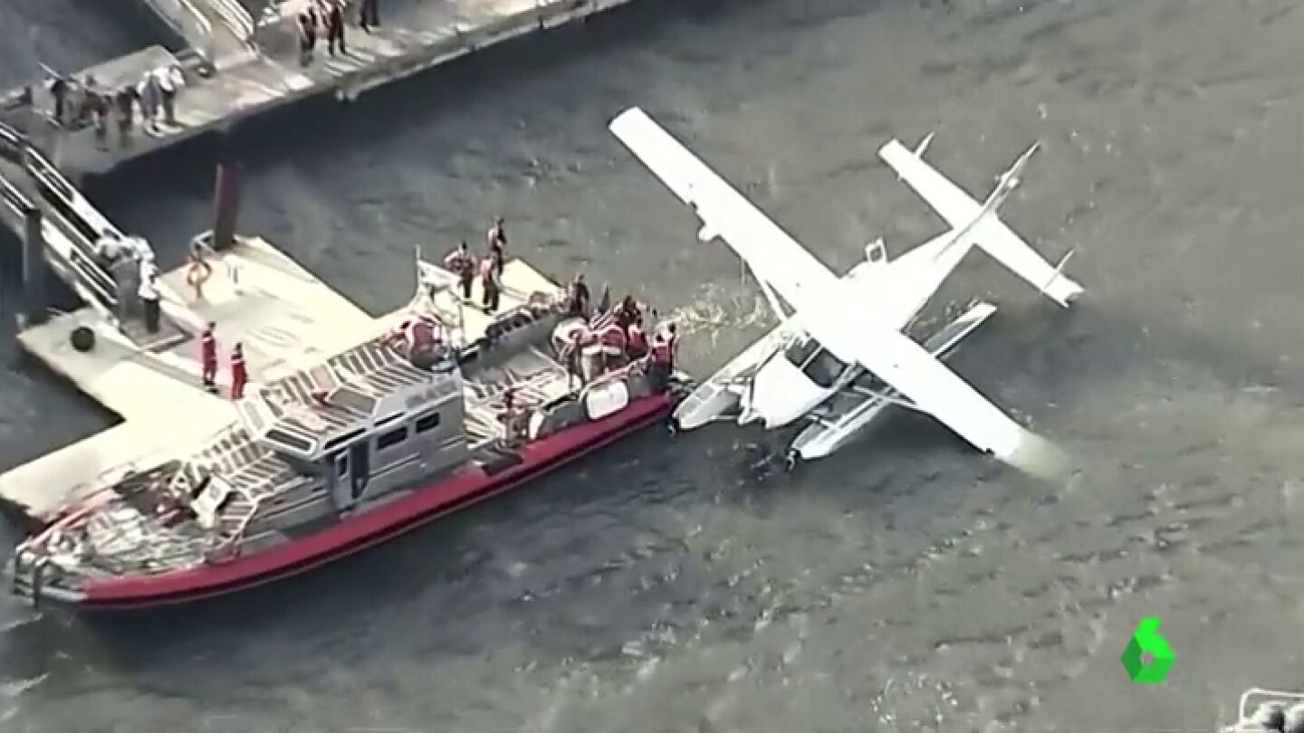 El hidroavi&oacute;n rescatado por los Servicios de Emergencias de Nueva York