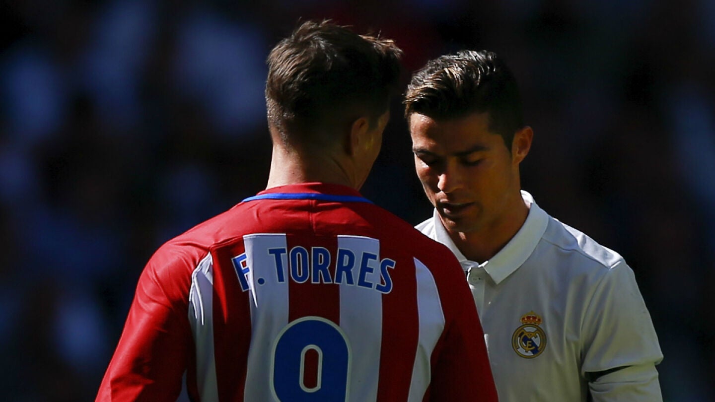 Fernando Torres, con Cristiano Ronaldo