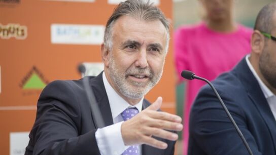 El ministro de Pol&iacute;tica Territorial y Memoria Democr&aacute;tica, &Aacute;ngel V&iacute;ctor Torres