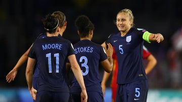 Inglaterra celebra una victoria