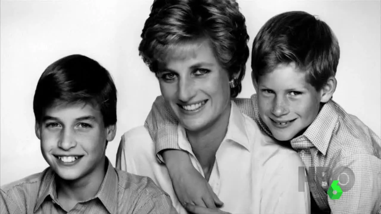 Lady Di junto a sus hijos Guillermo y Enrique de Inglaterra