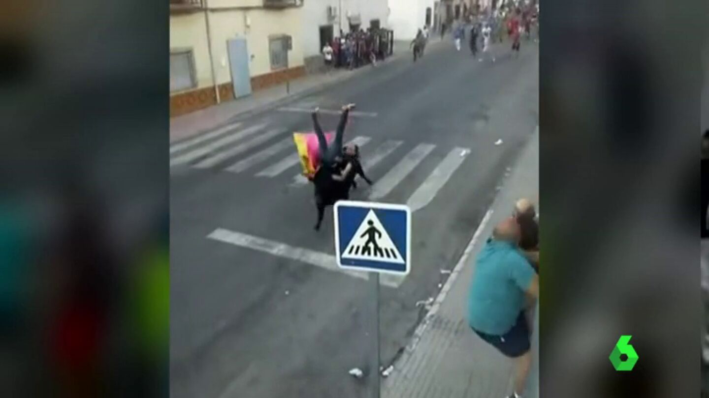 Corneada una menor de 14 a&ntilde;os durante los encierros de Isso, en Hell&iacute;n