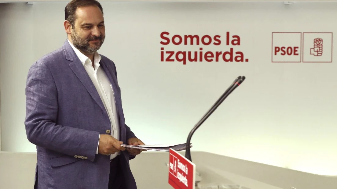 José Luis Ábalos ante los medios José Luis Ábalos ante los medios
