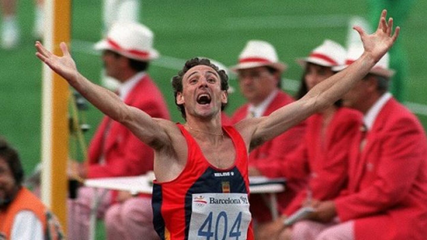 Ferm&iacute;n Cacho, tras ganar la medalla de oro en los Juegos de Barcelona 92