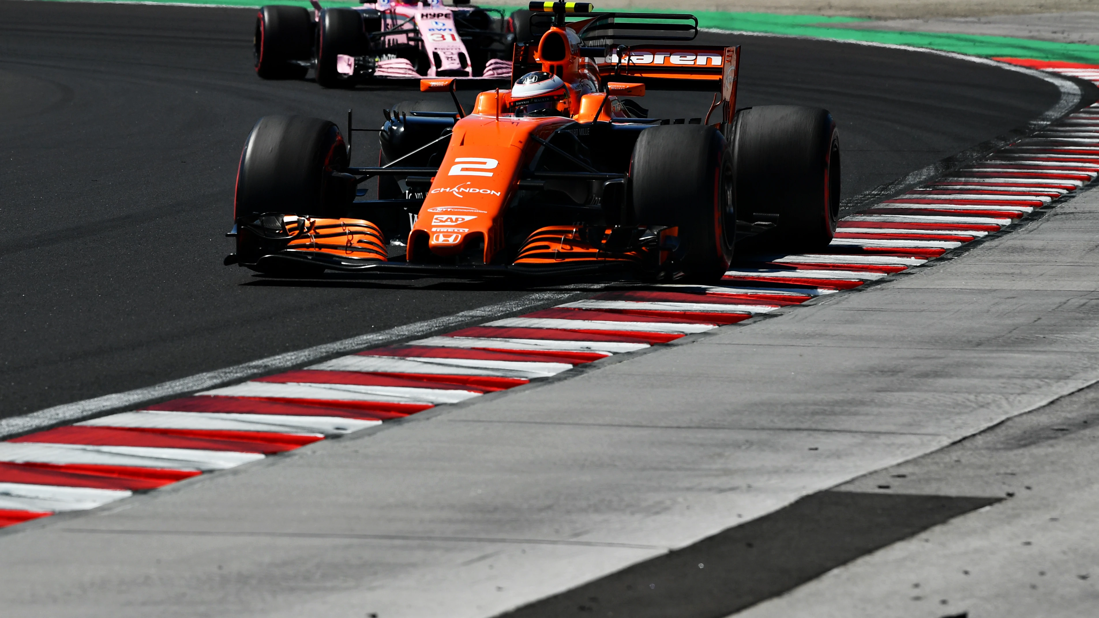 Vandoorne, durante el GP de Hungría Vandoorne, durante el GP de Hungría