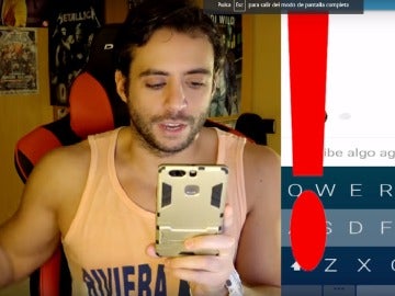Jordi Wild , el yotuber que se ríe de las chicas ligando con ellas con frases de reguetón a través de Lovoo. Jordi Wild , el yotuber que se ríe de las chicas ligando con ellas con frases de reguetón a través de Lovoo.