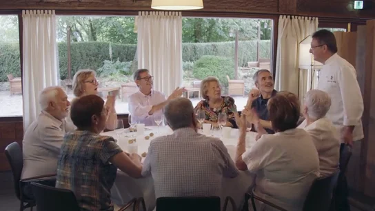 Andoni Luis Aduriz habla con sus comensales Andoni Luis Aduriz habla con sus comensales