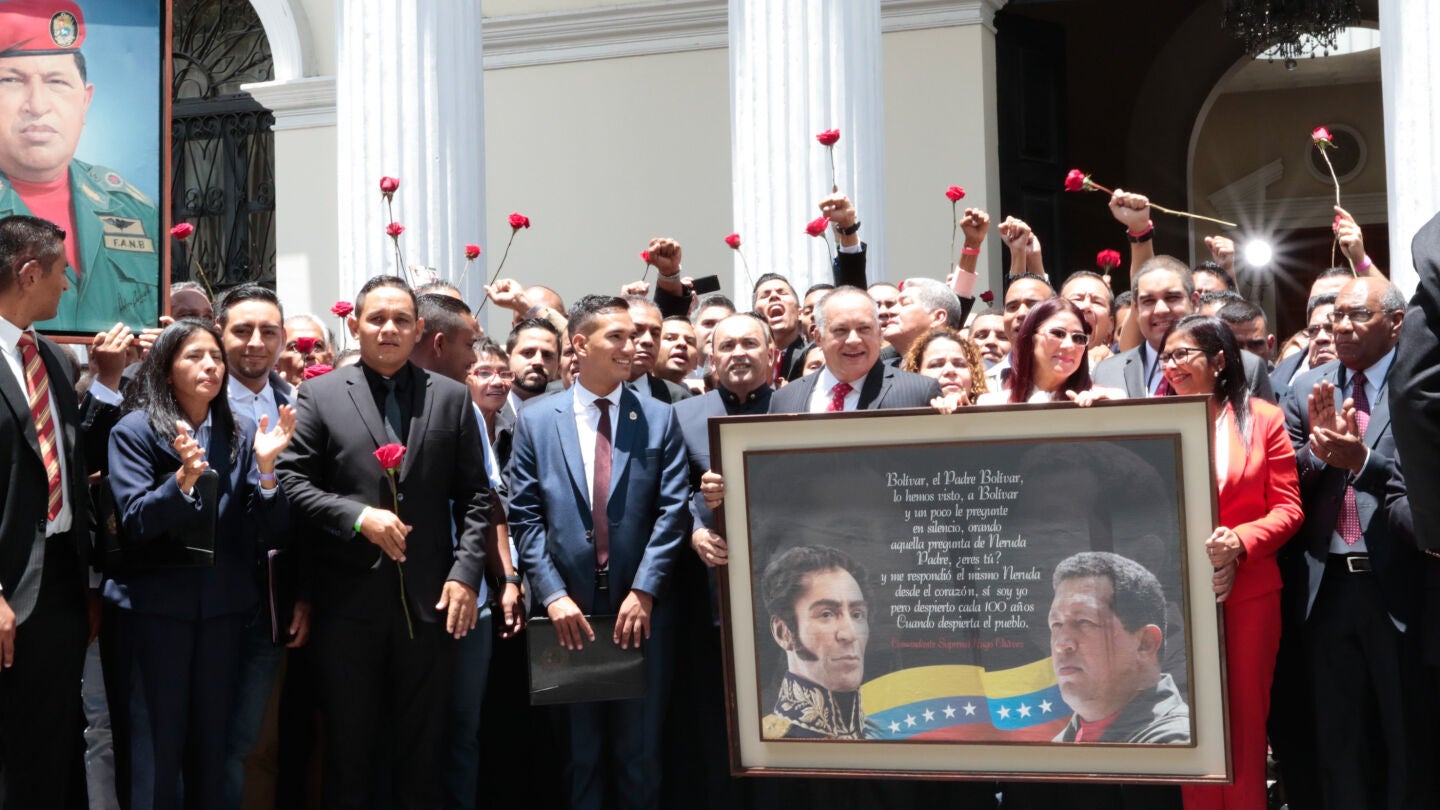 Chavistas marchan para apoyar instalaci&oacute;n de la Asamblea Constituyente