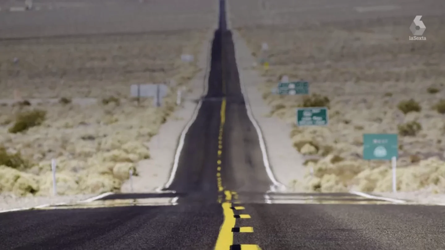 ¿Por qué el asfalto de la carretera se ve borroso en verano? ¿Por qué el asfalto de la carretera se ve borroso en verano?