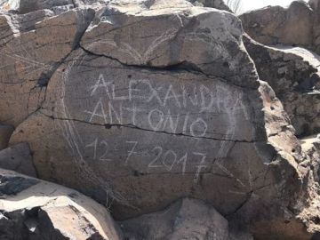Graban un corazón con nombres en un yacimiento prehispánico de Gran Canaria Graban un corazón con nombres en un yacimiento prehispánico de Gran Canaria