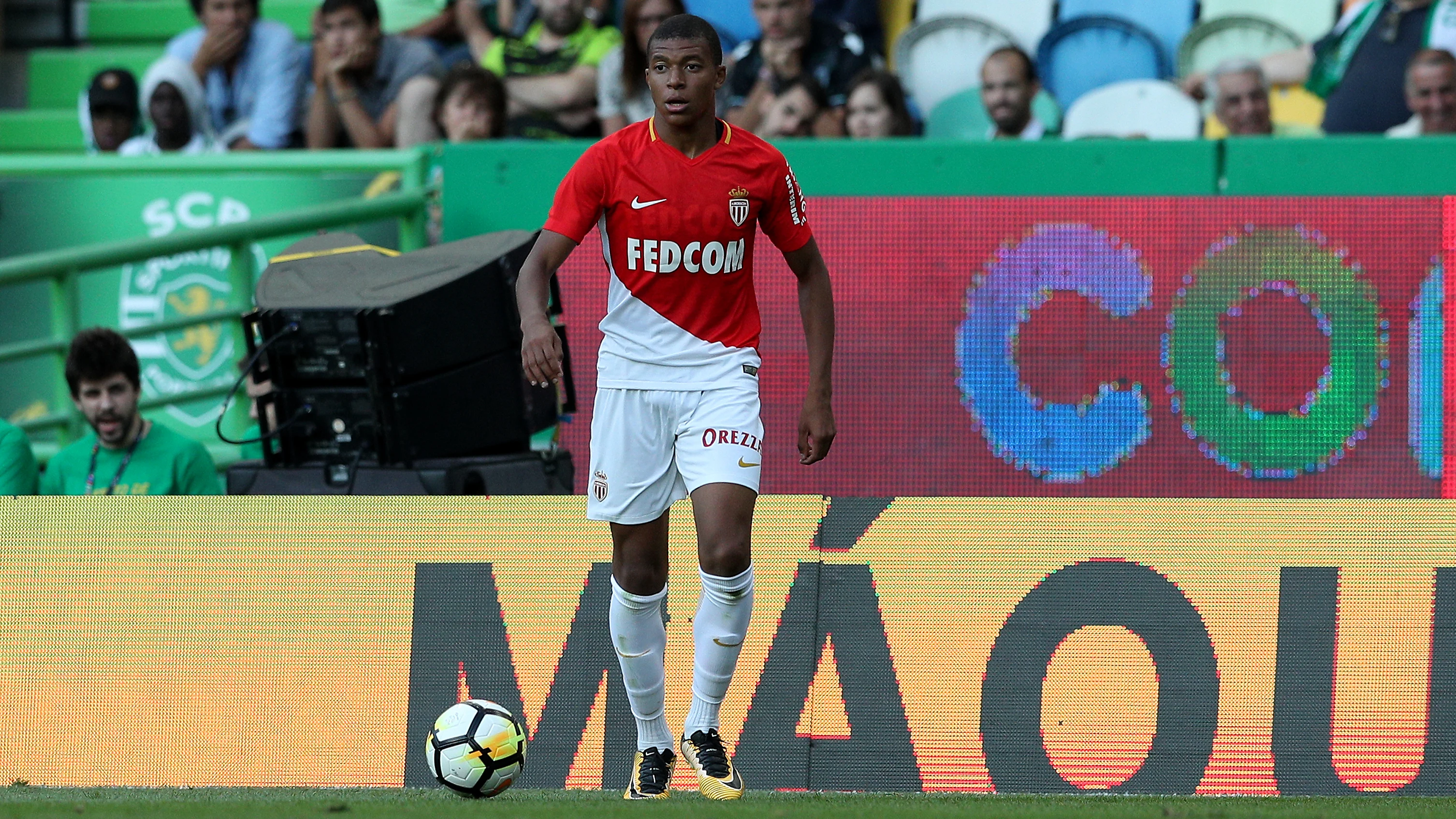 Mbappé durante un partido con el Mónaco