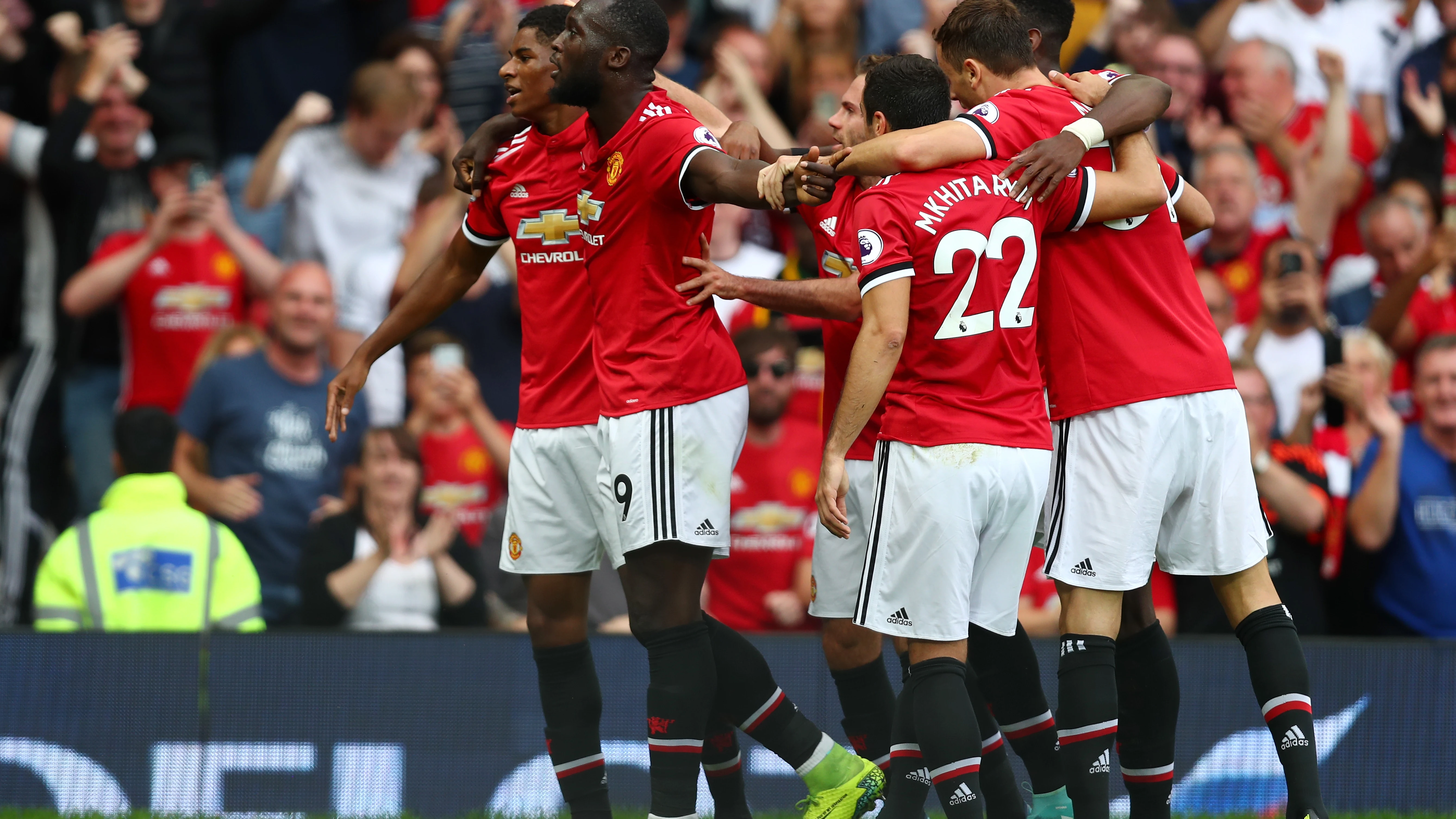 Lukaku celebra uno de sus goles ante el West Ham United