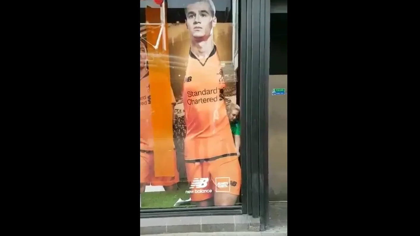 La figura de Coutinho en la tienda oficial