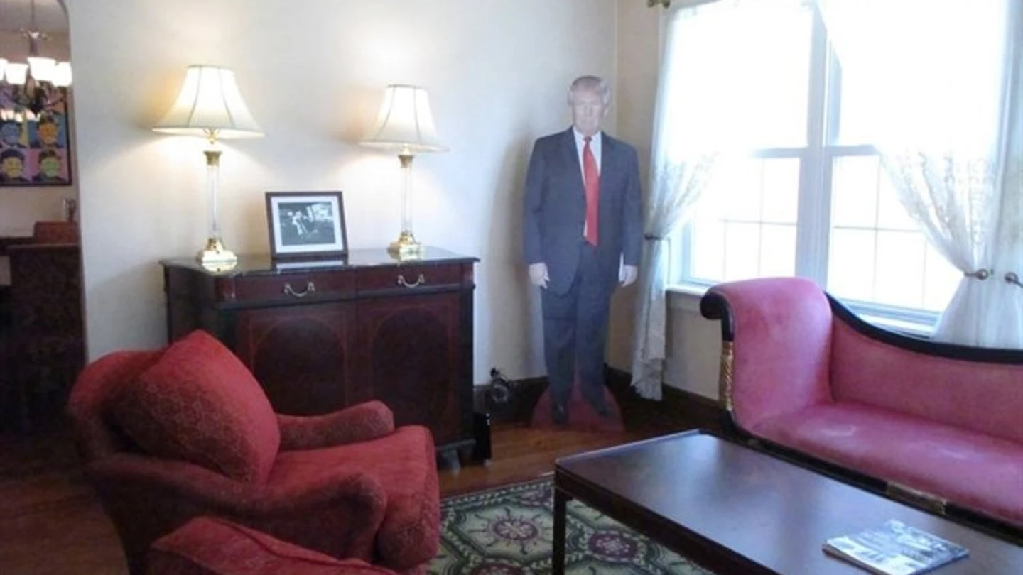 Airbnb alquila la casa donde Donald Trump pasó su infancia por 525 euros la noche Airbnb alquila la casa donde Donald Trump pasó su infancia por 525 euros la noche