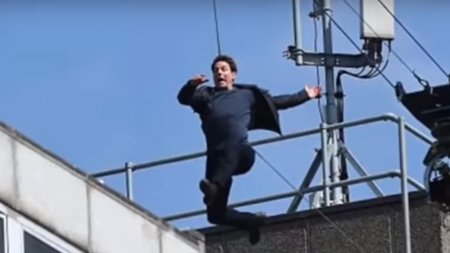Momento del salto de Tom Cruise